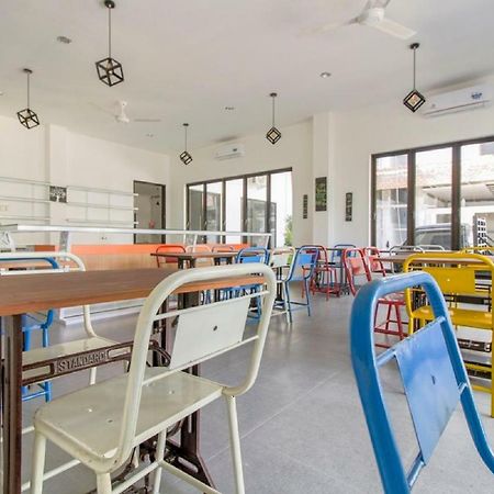 RedDoorz Premium @ Setiabudi Medan Sunggal Zewnętrze zdjęcie