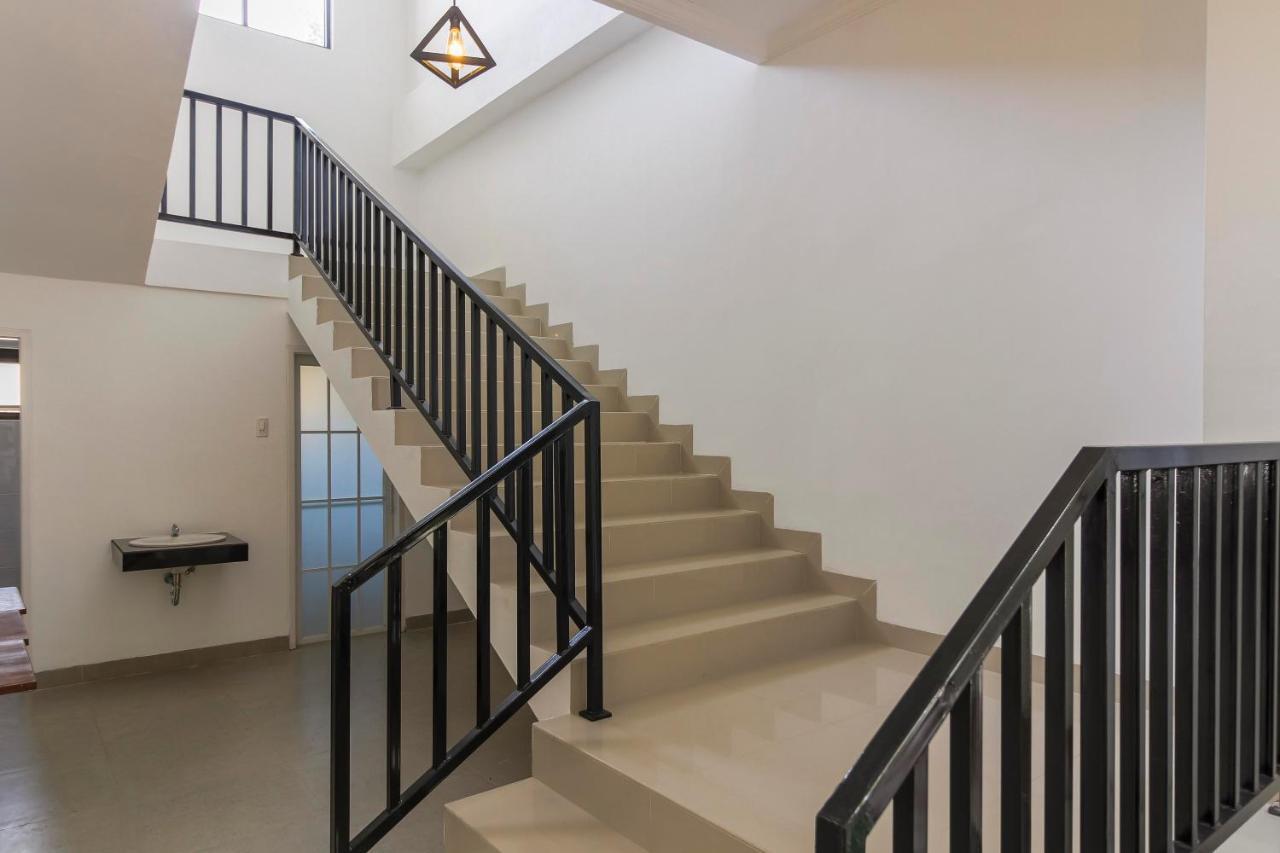 RedDoorz Premium @ Setiabudi Medan Sunggal Zewnętrze zdjęcie
