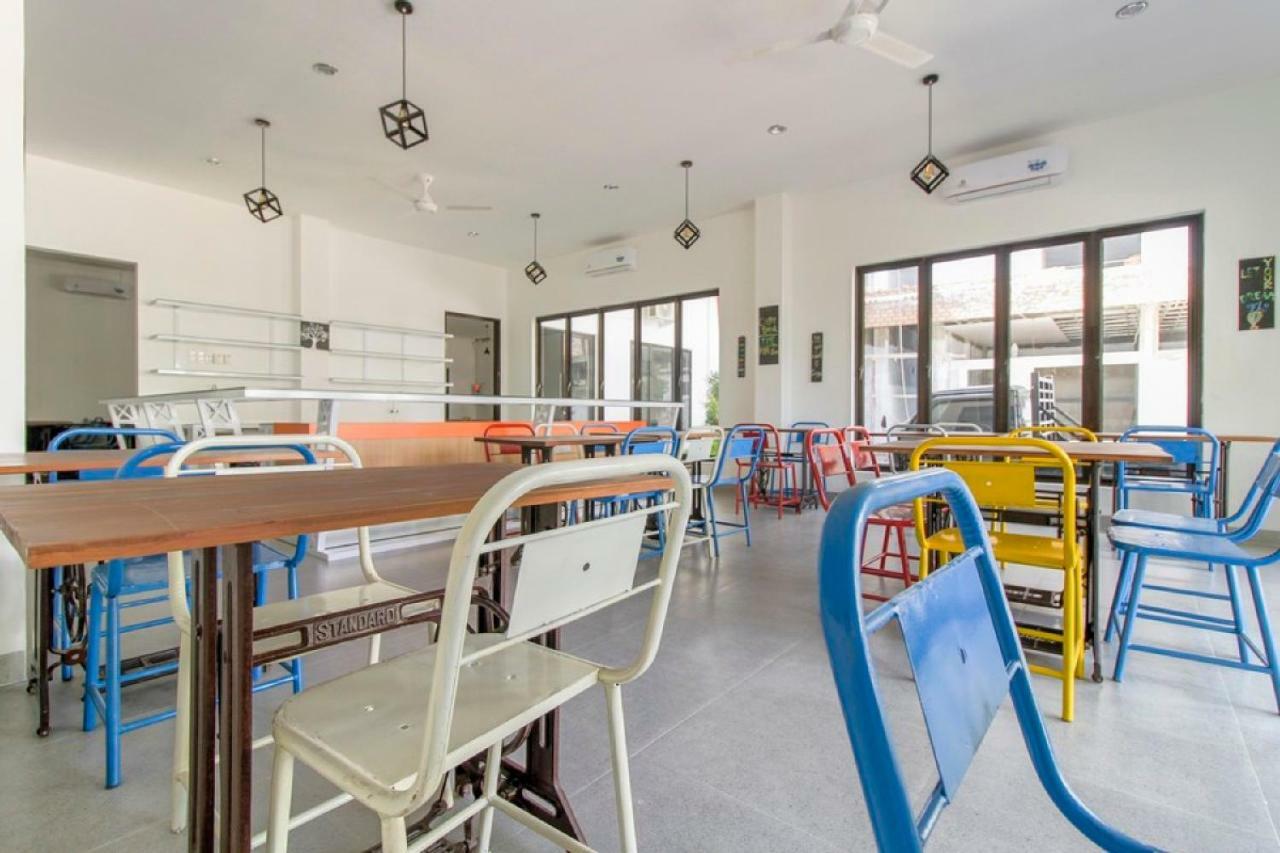 RedDoorz Premium @ Setiabudi Medan Sunggal Zewnętrze zdjęcie